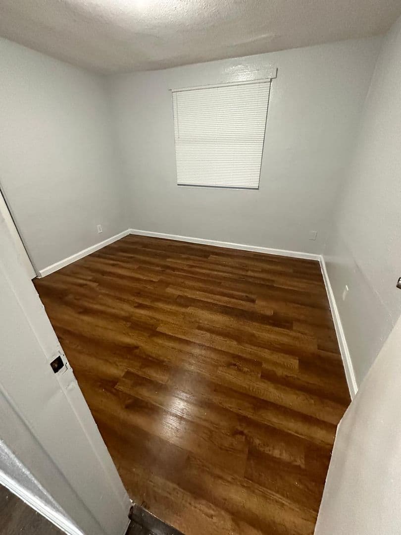 Jacksonville Apartment: 1012-1014 W 8th
