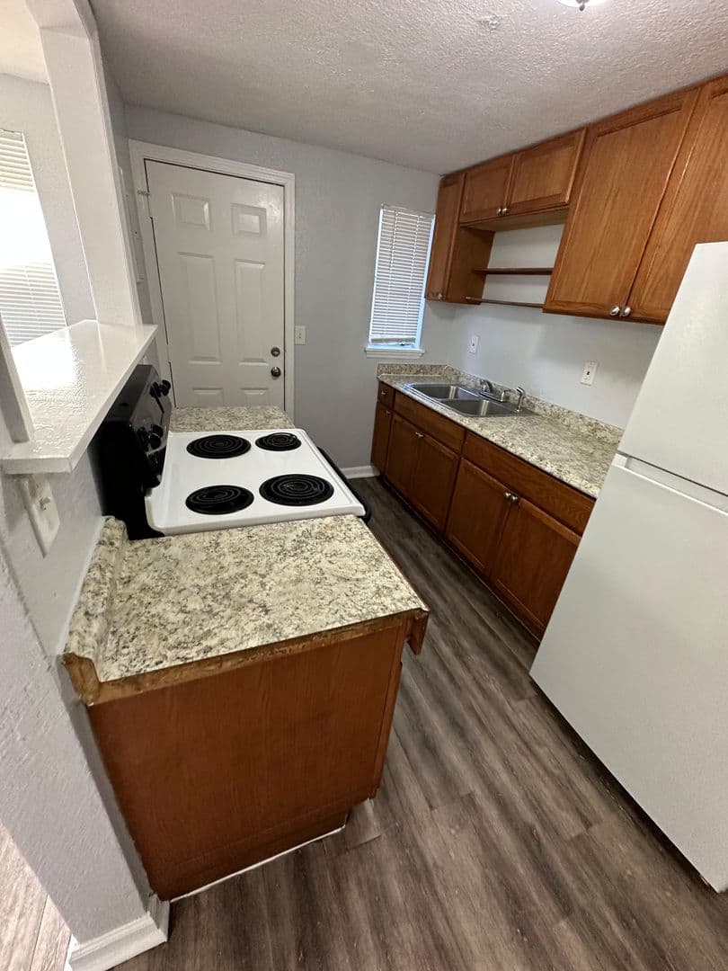 Jacksonville Apartment: 1803/1805 W 44th. St.