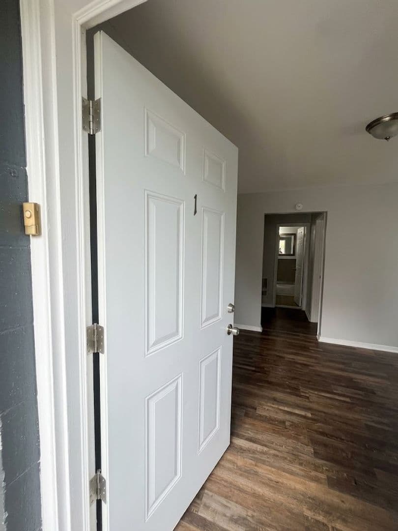 Jacksonville Apartment: 1364 Harrison St.