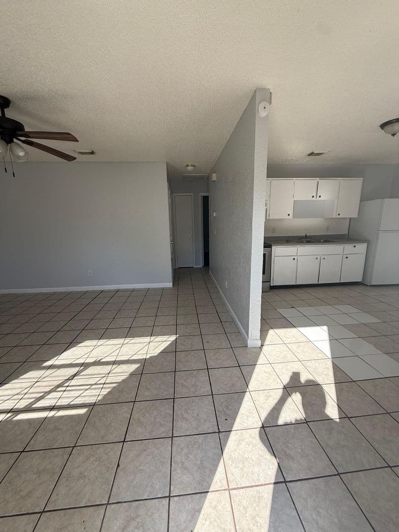 Jacksonville Apartment: 3997 Leonnie Rd #1-4