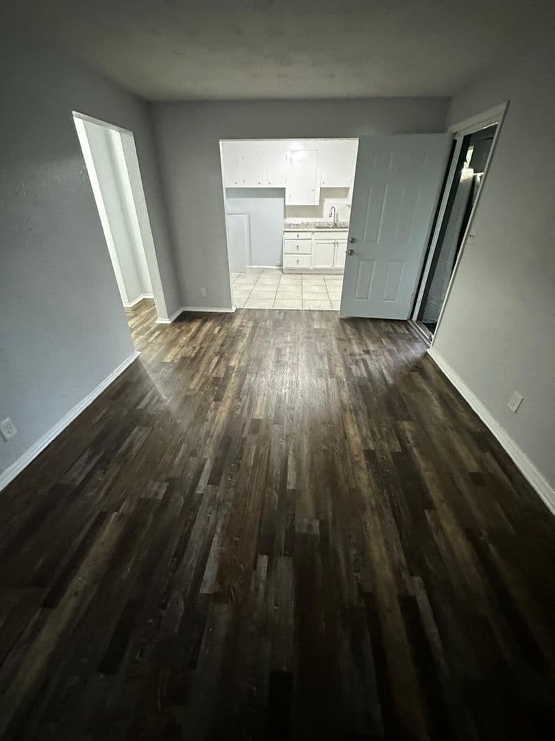 Jacksonville Apartment: 1364 Harrison St.