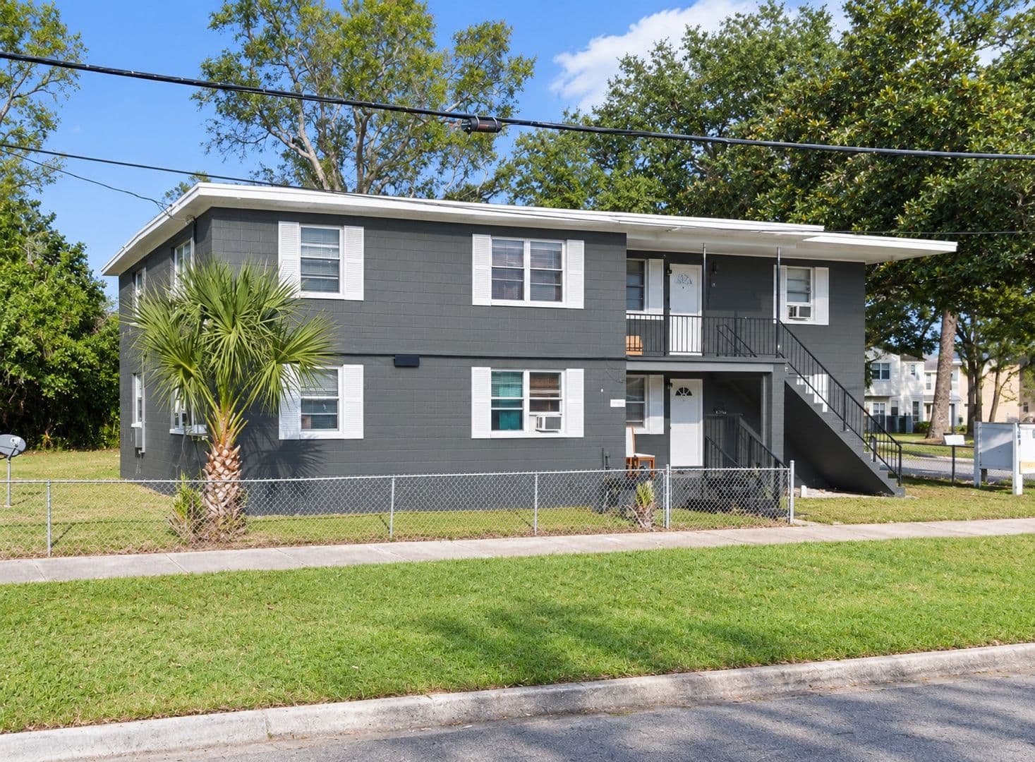 Jacksonville Apartment: 1305 W 6th St #1-4