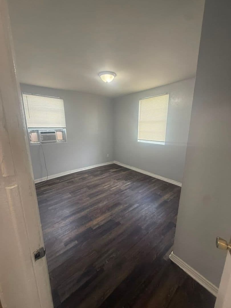 Jacksonville Apartment: 1364 Harrison St.