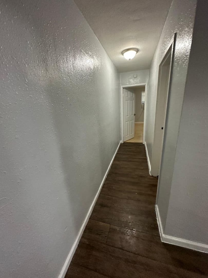 Jacksonville Apartment: 1012-1014 W 8th