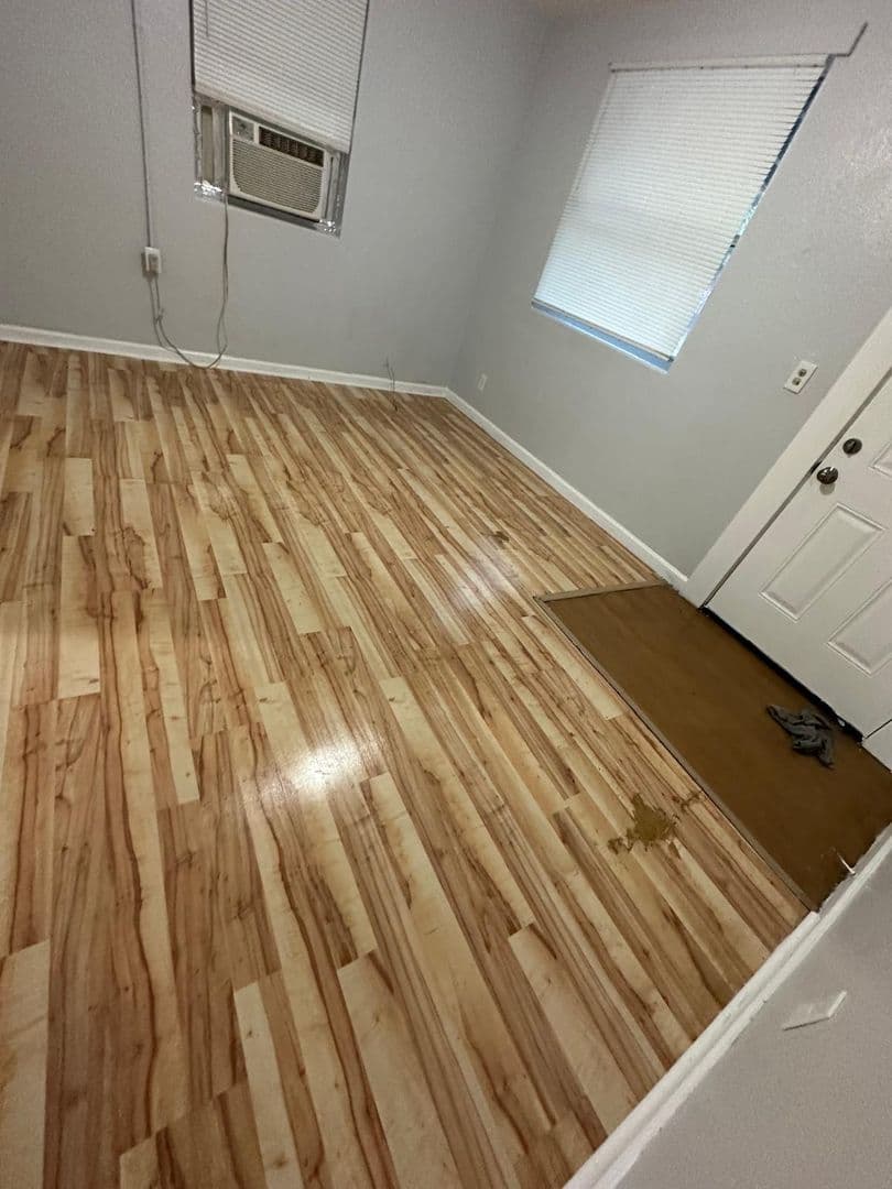 Jacksonville Apartment: 1012-1014 W 8th