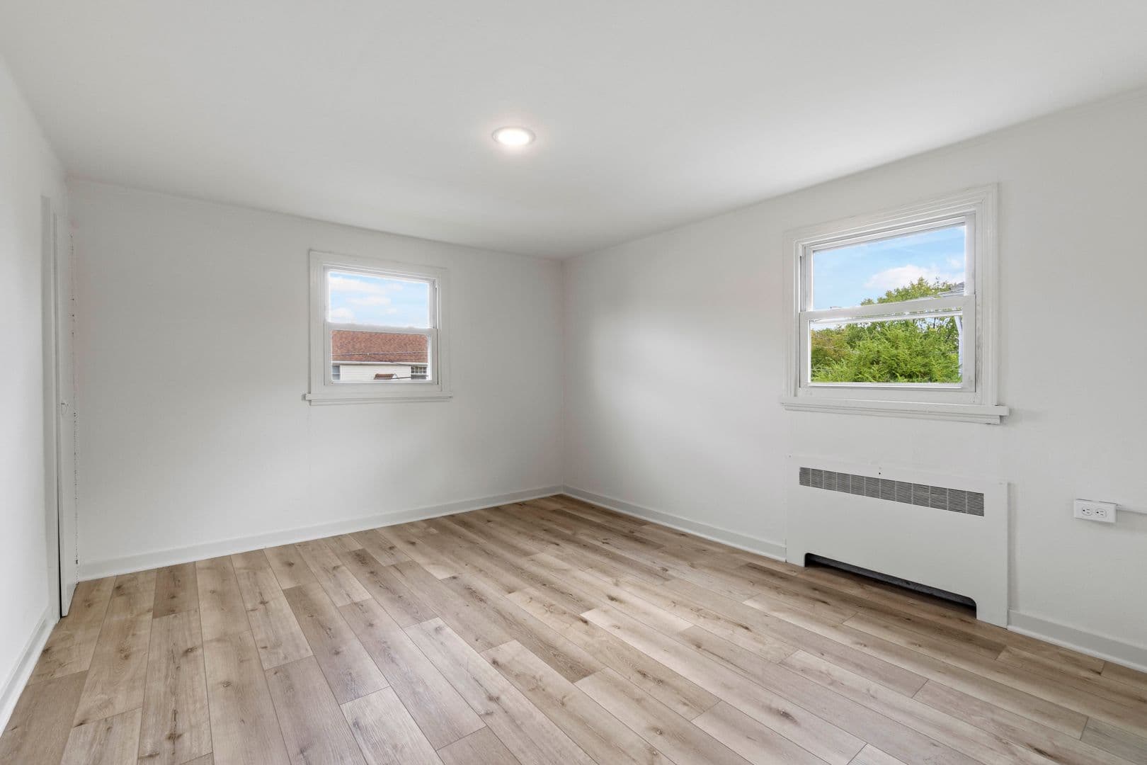 Clairton House: 616 Grandview Avenue