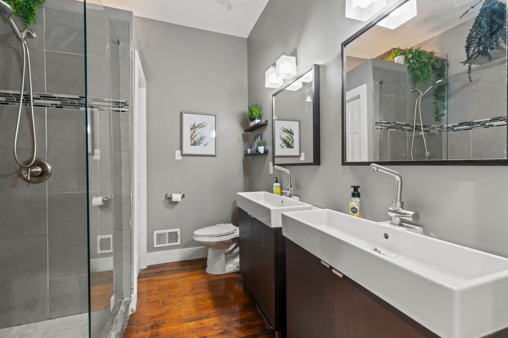 Pittsburgh House: 1808 Harcum Way