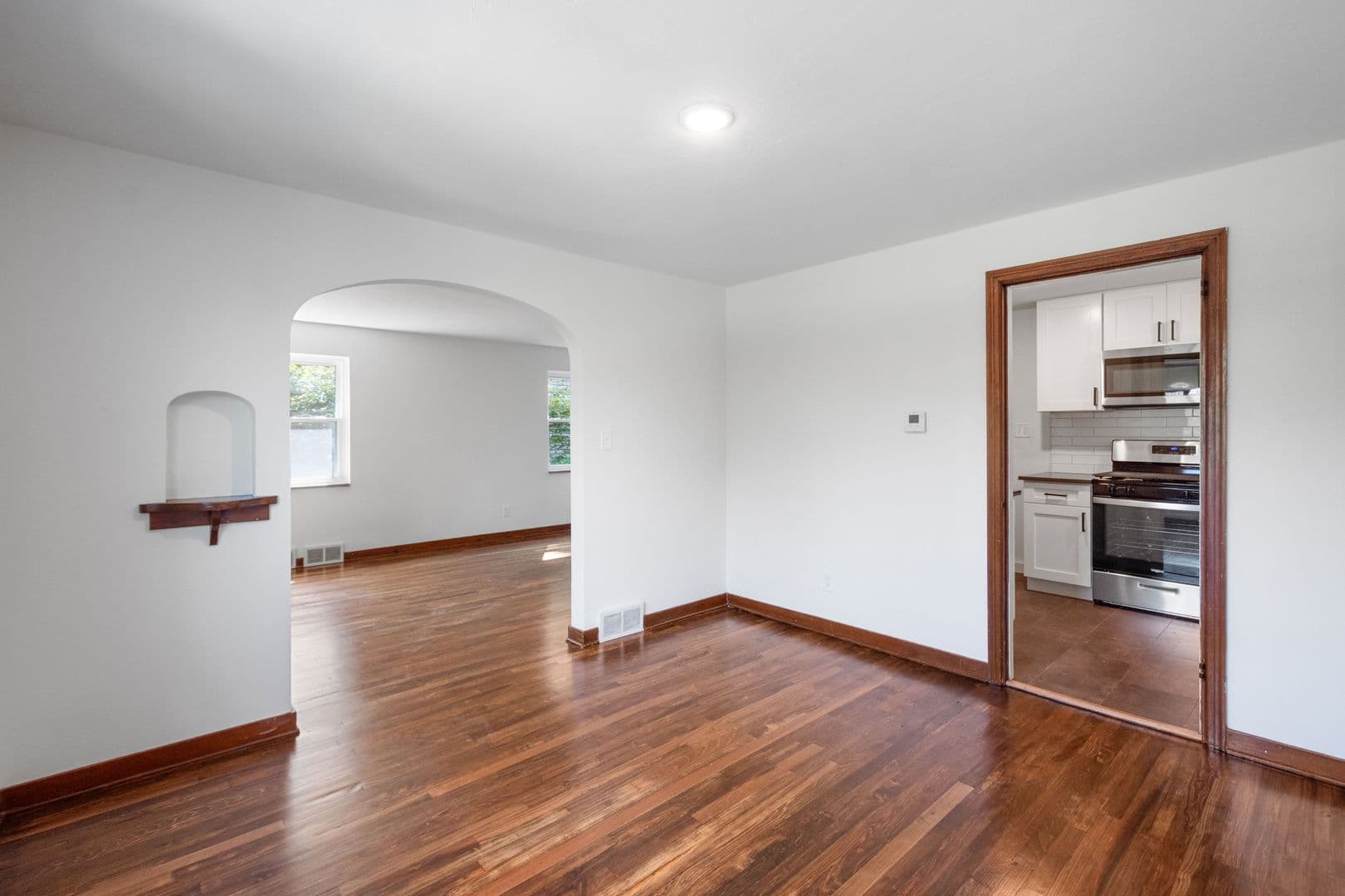 Verona House: 5746 Poketa Road