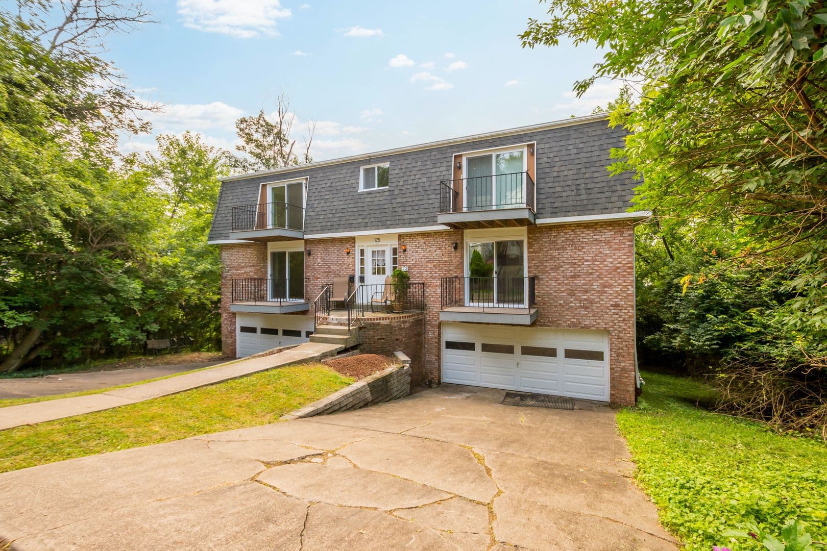 Pittsburgh Apartment: 129 Fountain St - Apartment A
