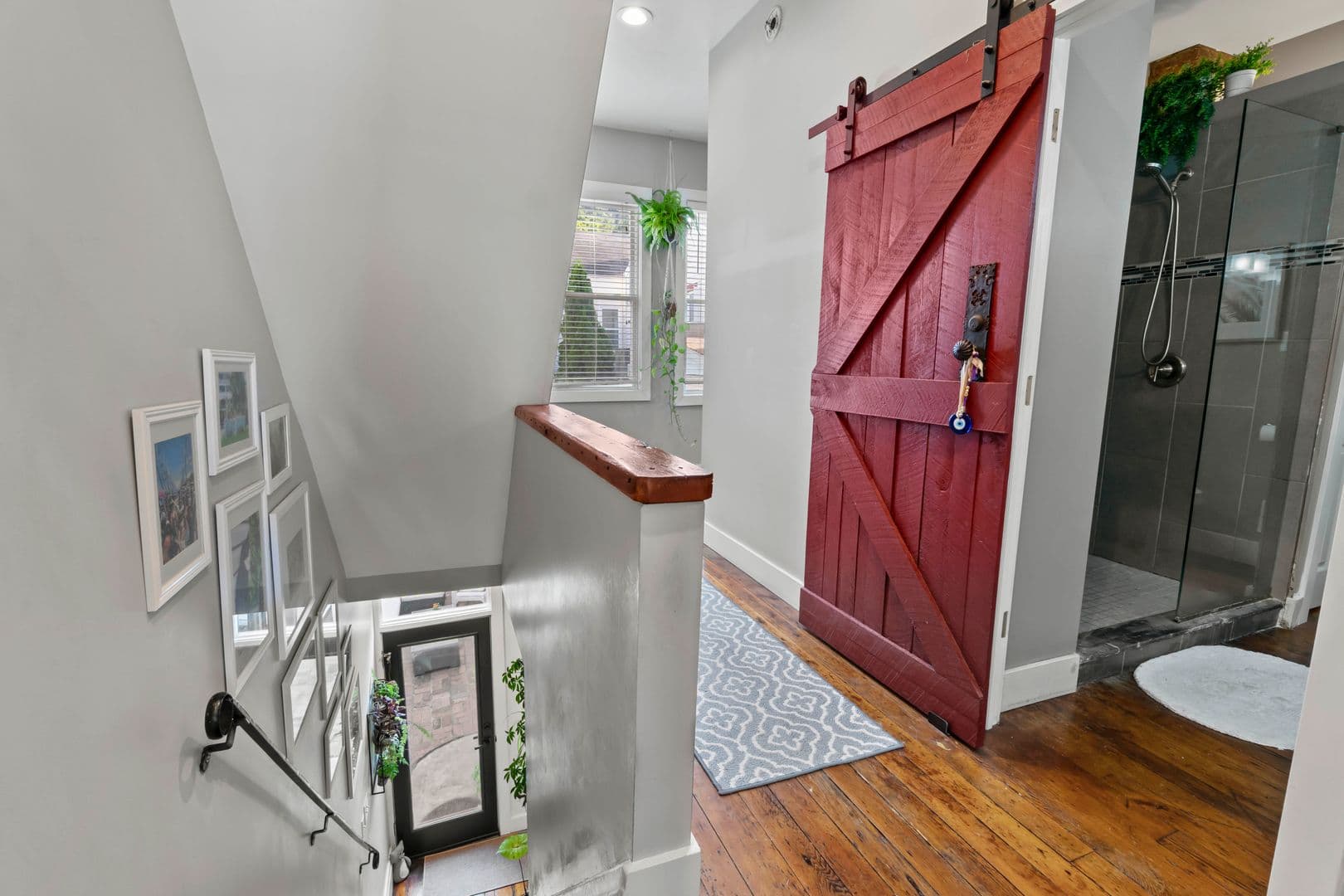 Pittsburgh House: 1808 Harcum Way
