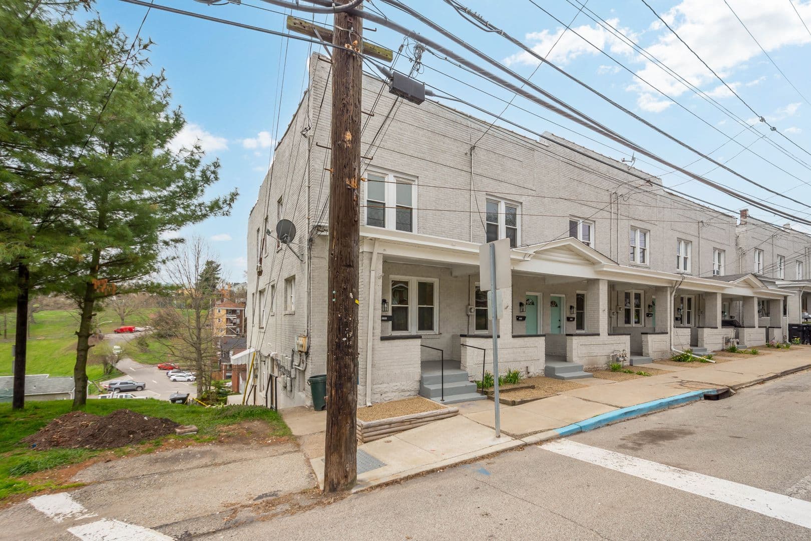 Pittsburgh Townhome: 1109.5 McNeilly Avenue