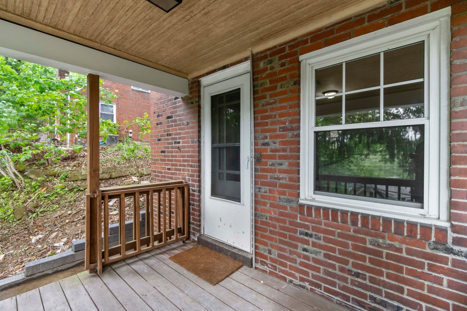 Pittsburgh House: 6 Wilkins Road