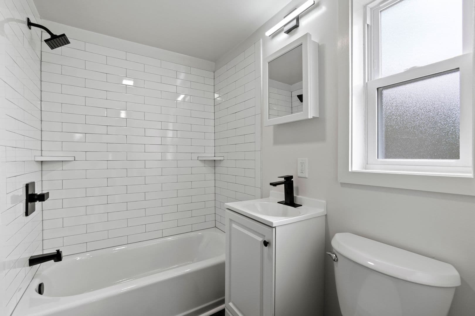 Clairton House: 616 Grandview Avenue