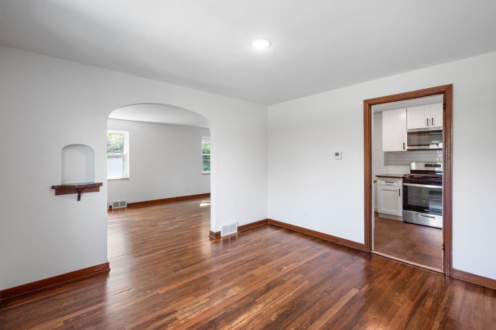 Verona House: 5744 Poketa Road
