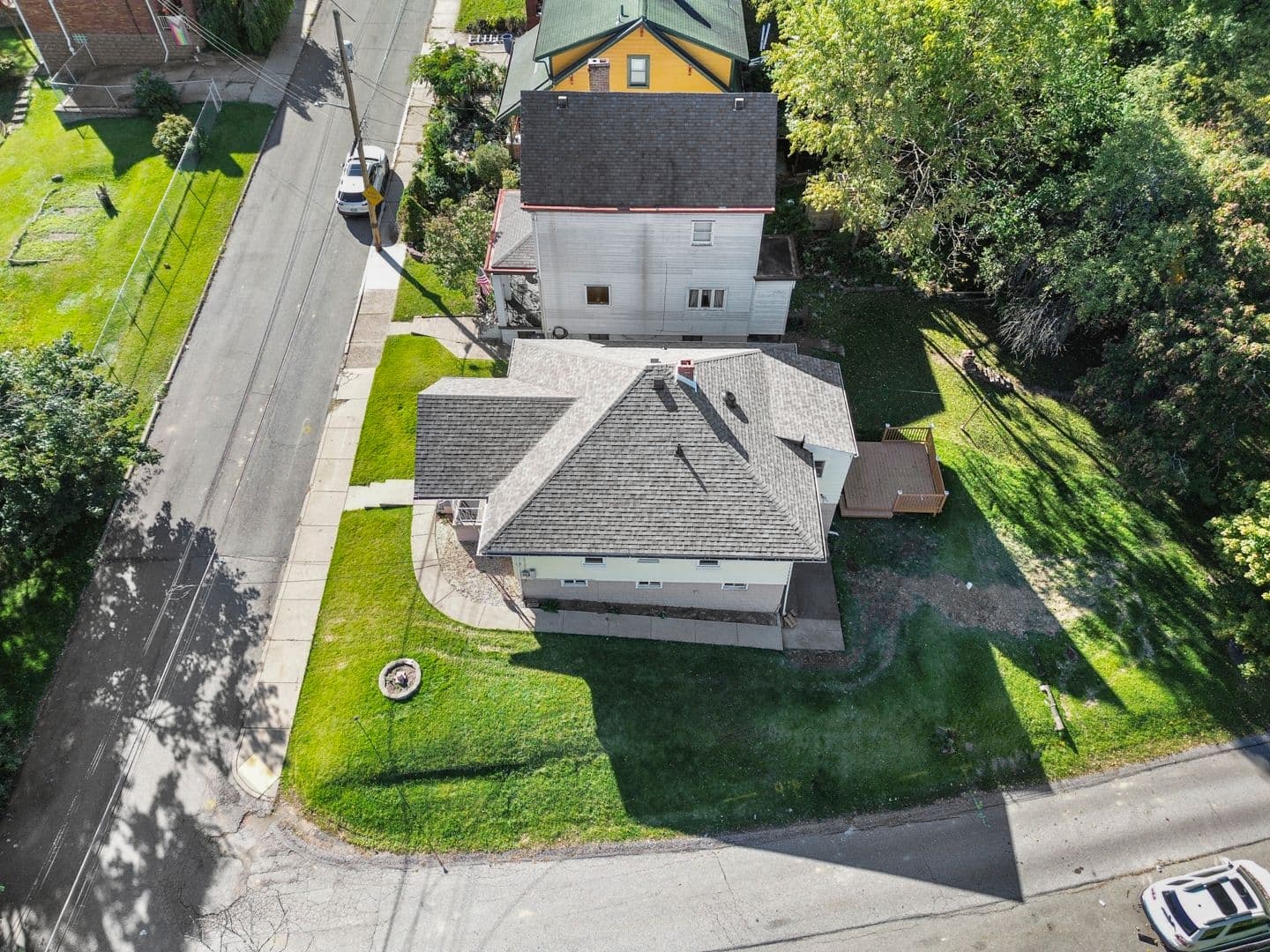Pittsburgh House: 337 Meredith Street
