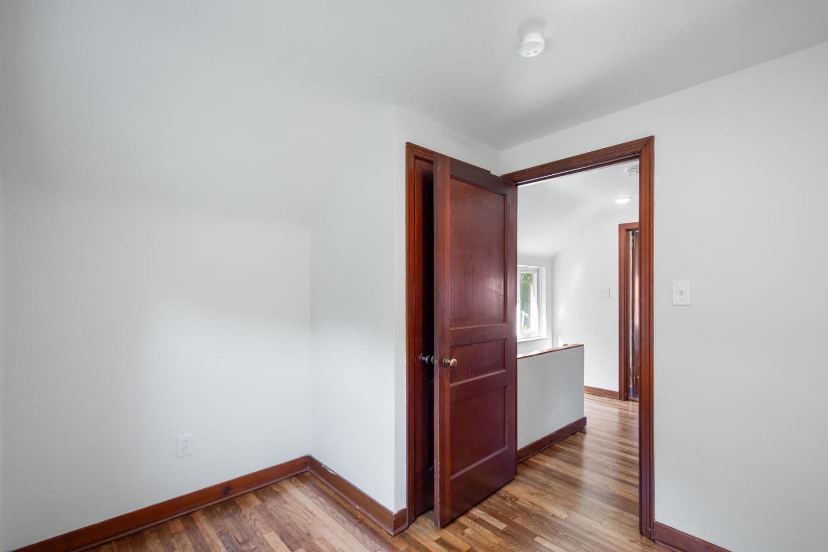 Verona House: 5744 Poketa Road