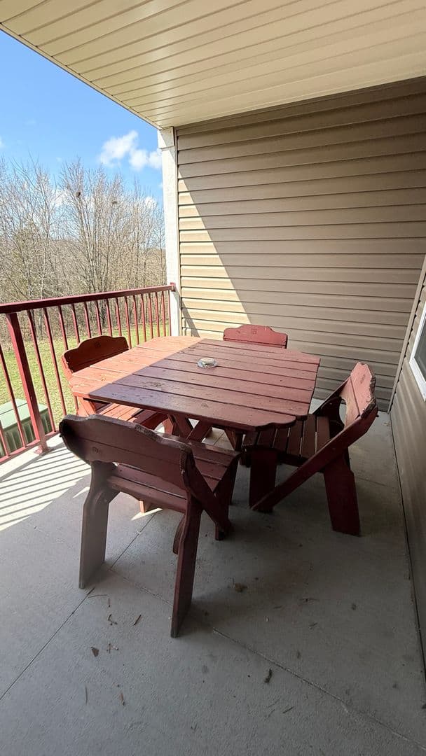 Festus Condo: 4801 Lake Ridge Trail, Unit 5