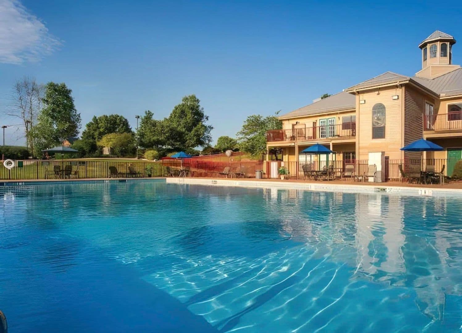 Festus Condo: 105 Turning Leaf Lane, Unit 51, De Soto, MO 63020