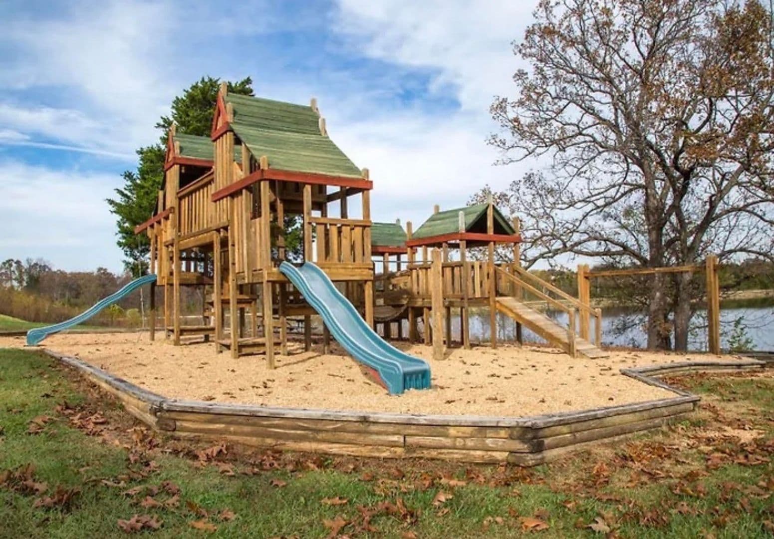 Festus Condo: 105 Turning Leaf Lane, Unit 51, De Soto, MO 63020