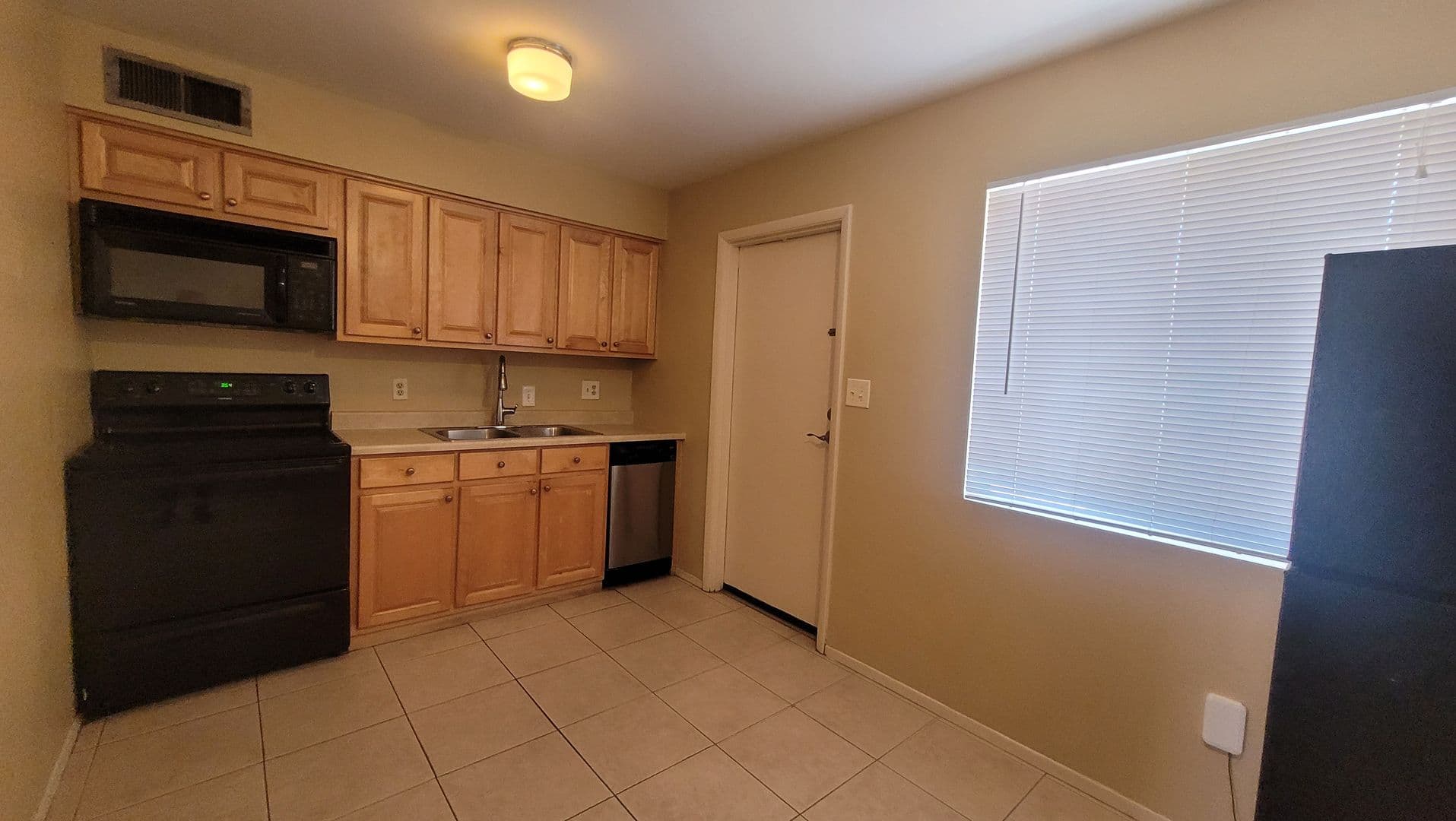 Mesa Apartment: 5306 E Boise St