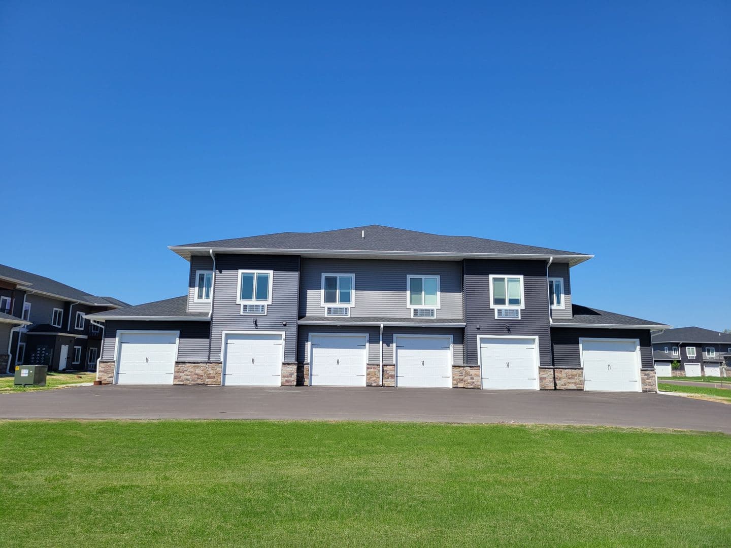 Menomonie Apartment: 1903 11th Ave E