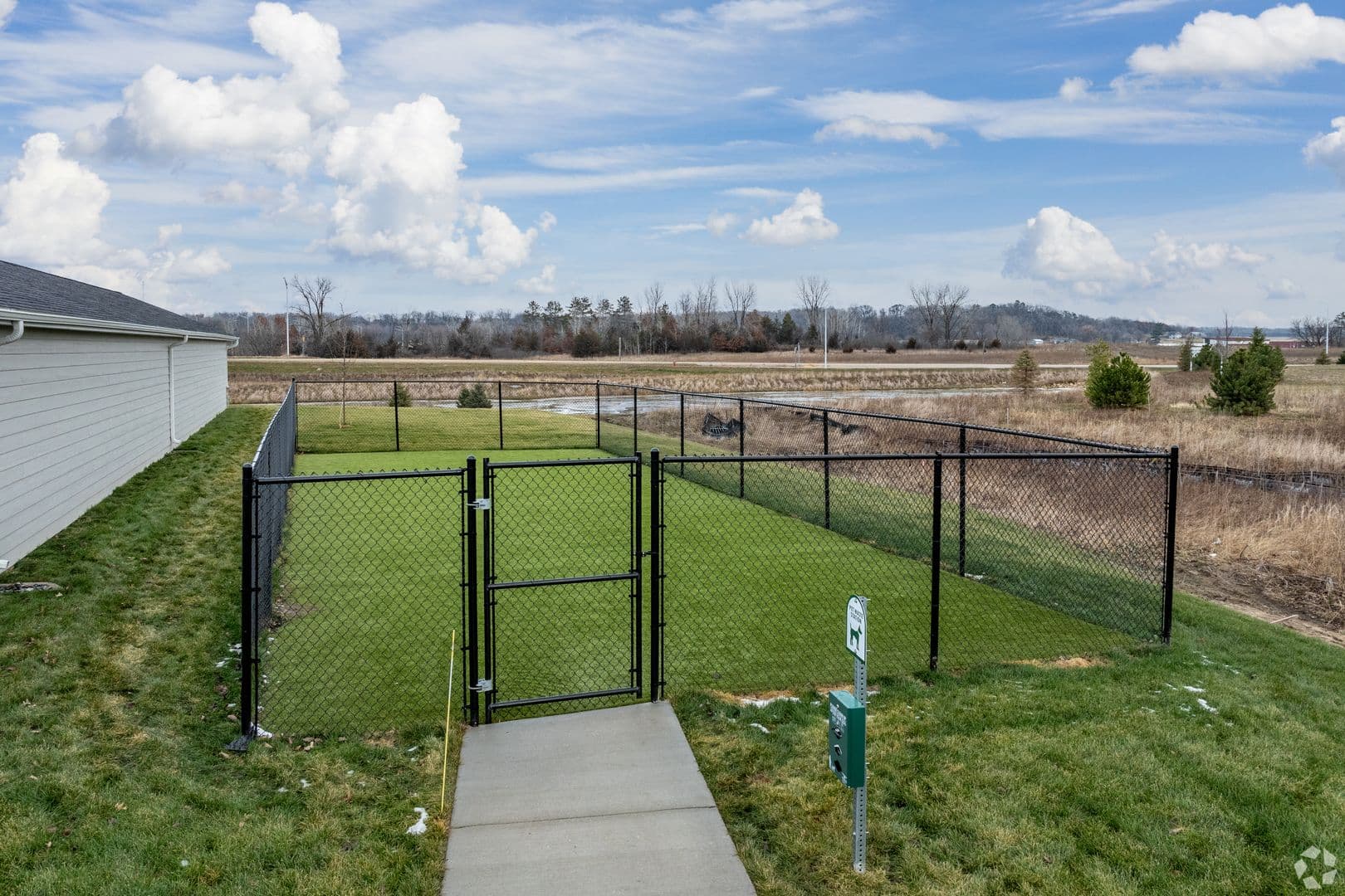 River Falls Apartment: 3024 Radio Road