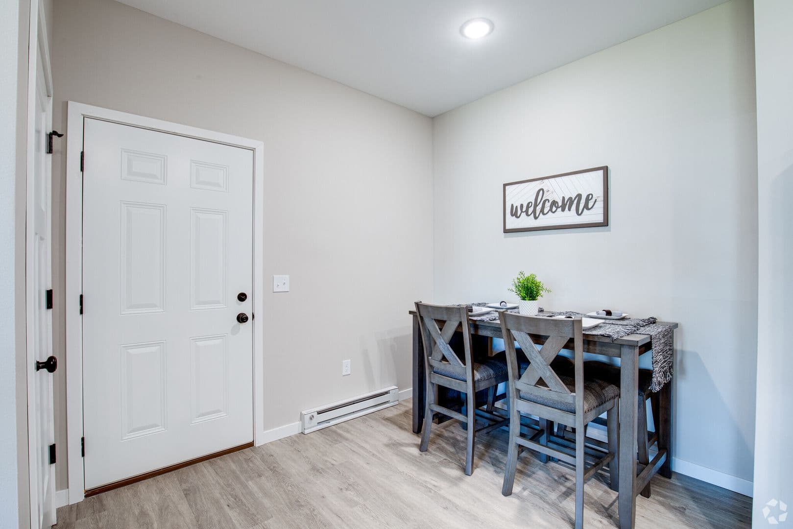New Richmond Townhome: 1920 W. 5th St.