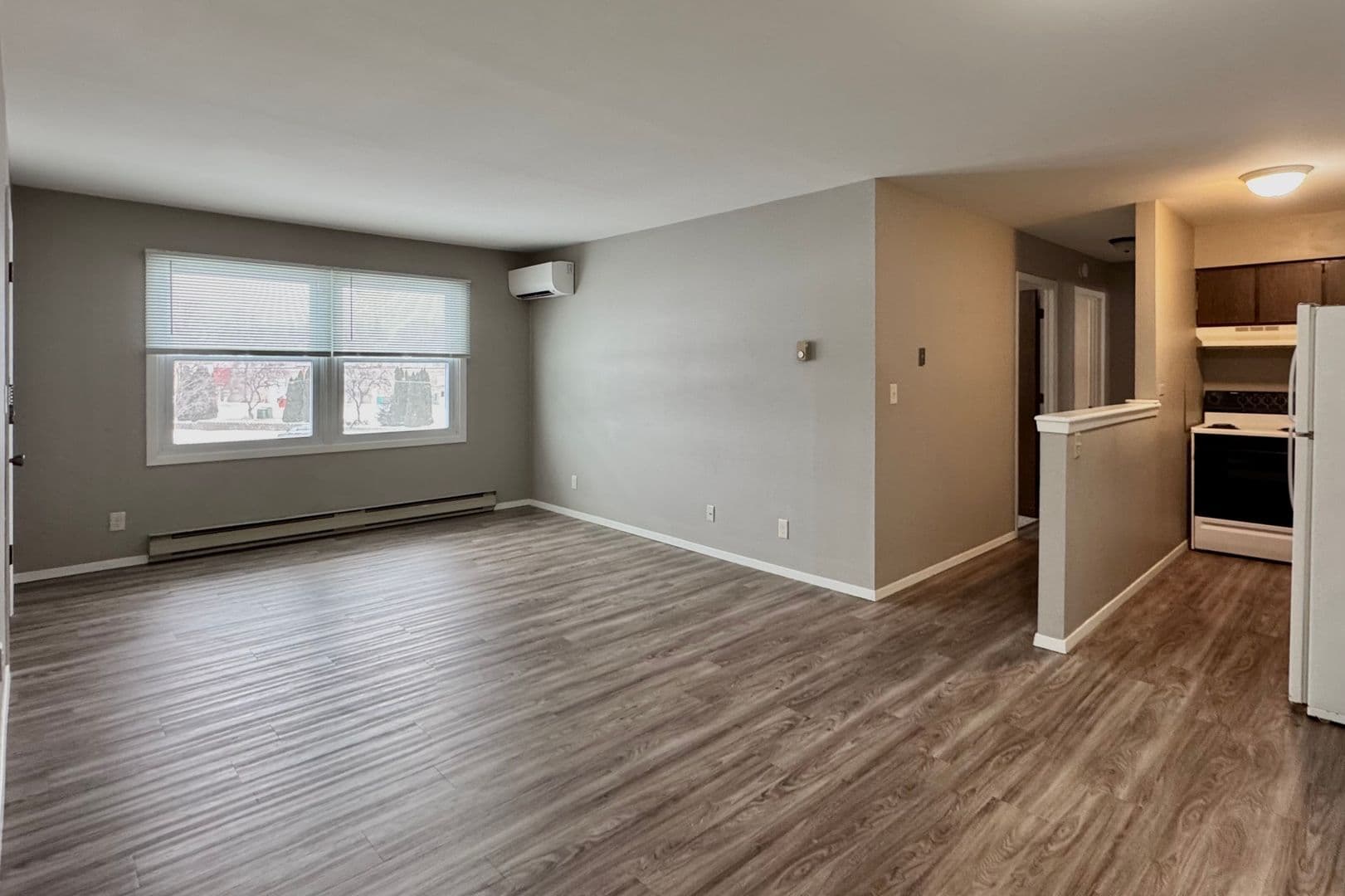 River Falls Apartment: 1041 State Street