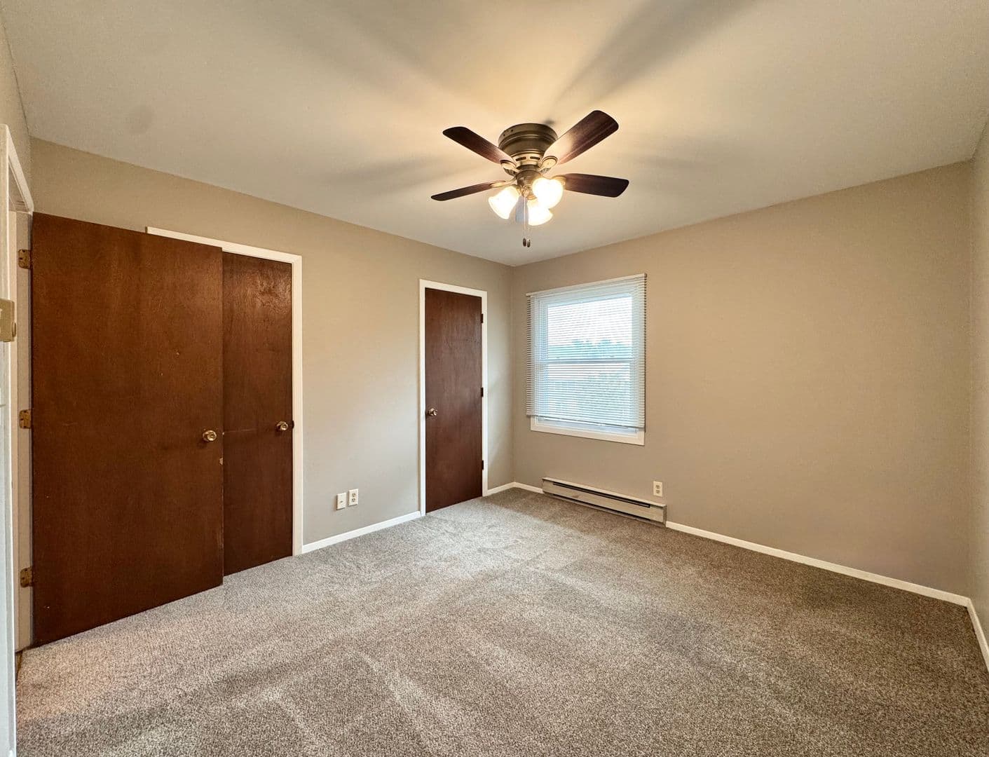 River Falls Apartment: 1041 State Street