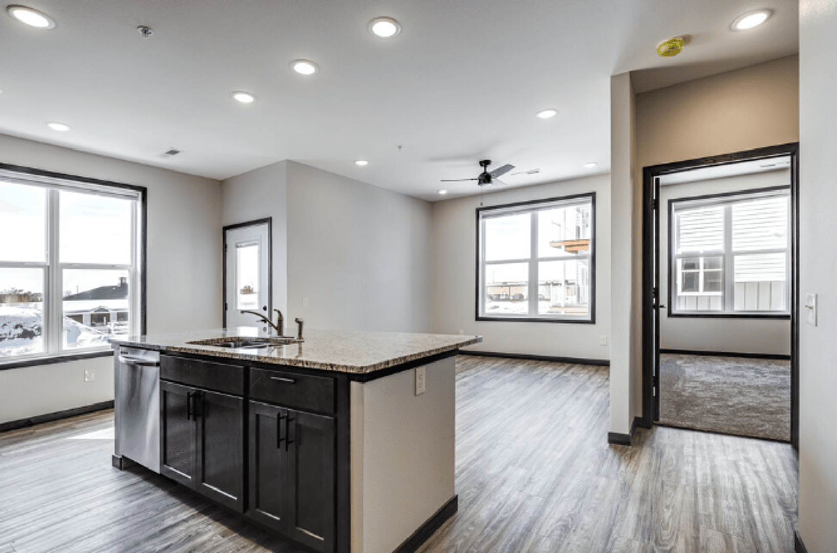New Richmond Apartment: 1612 Dorset Lane