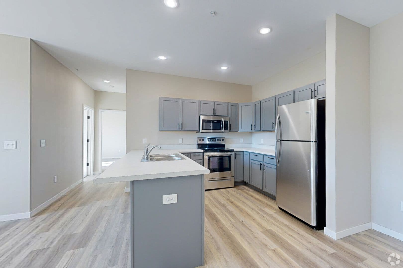 New Richmond Townhome: 1920 W. 5th St.