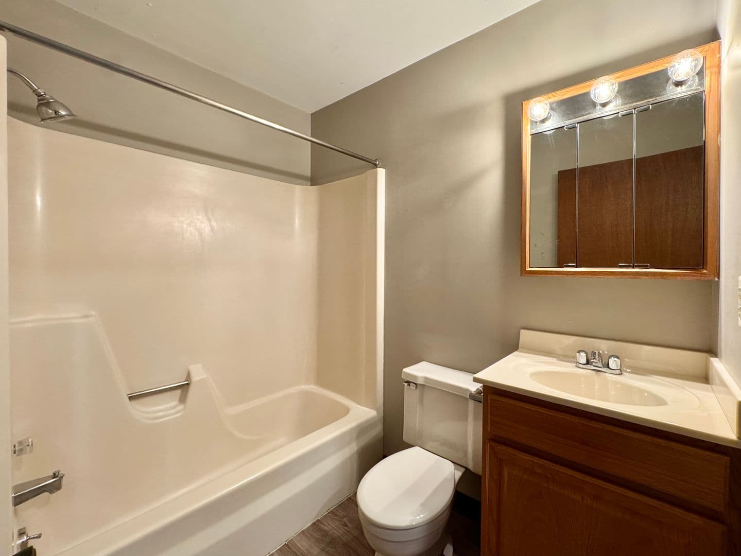 River Falls Apartment: 1041 State Street