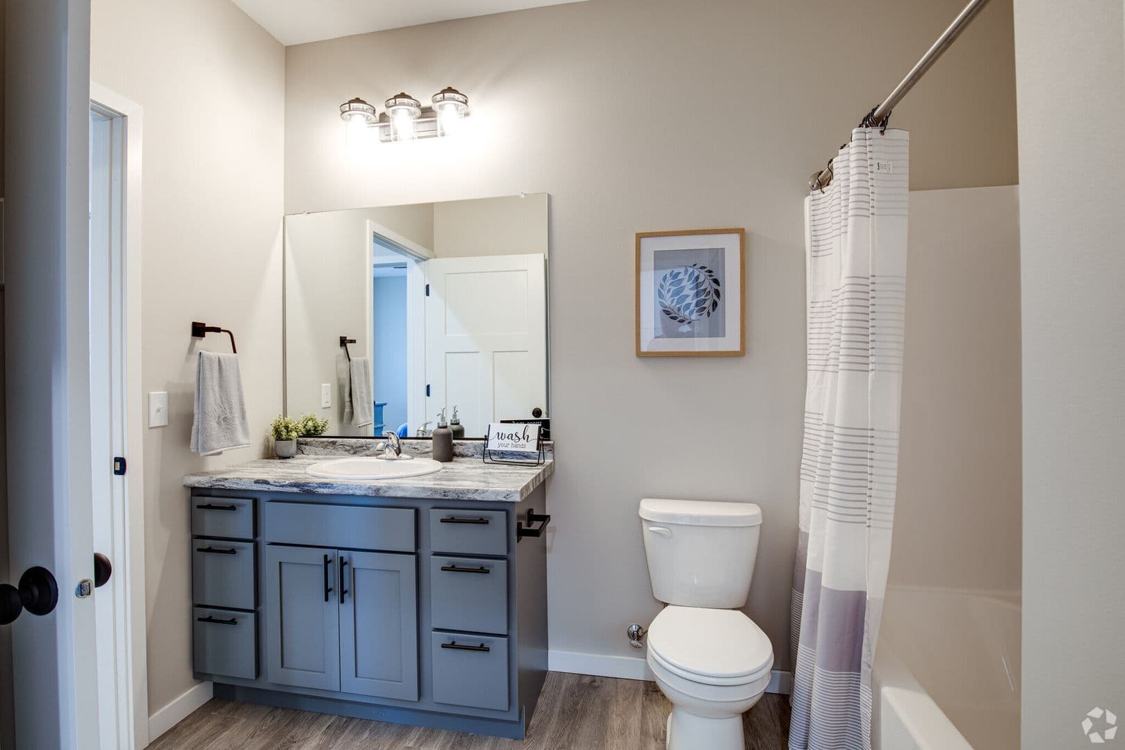 New Richmond Townhome: 1920 W. 5th St.