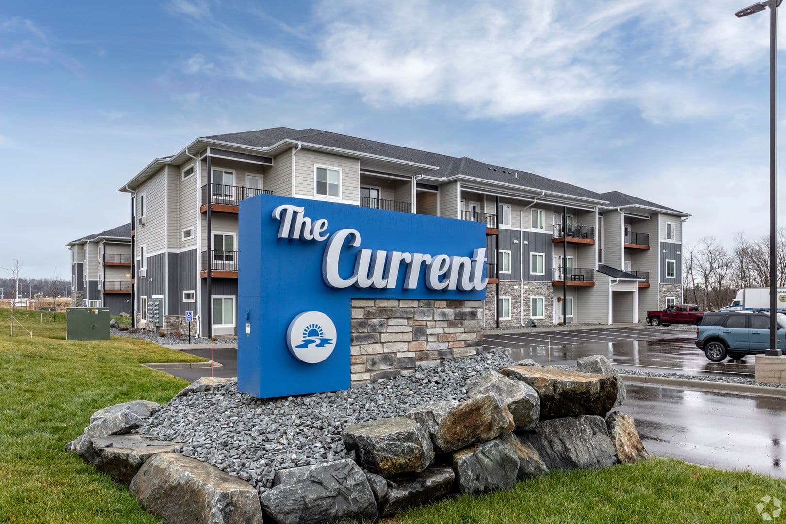 River Falls Apartment: 3024 Radio Road