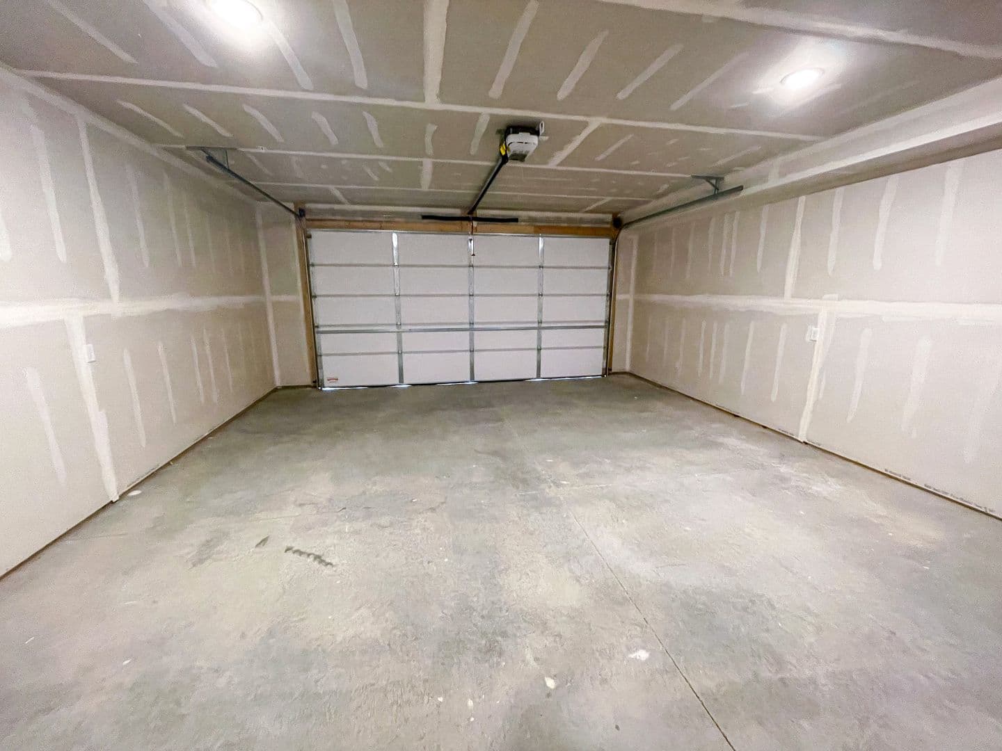 Menomonie Townhome: 2067 11th Ave E
