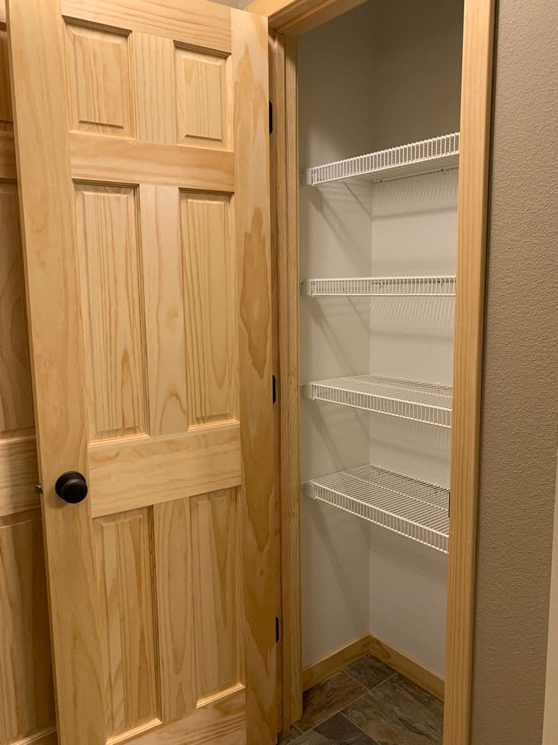 Chippewa Falls Apartment: 1452 Coventry Ln #1-4/1484 Coventry Ln #1-4