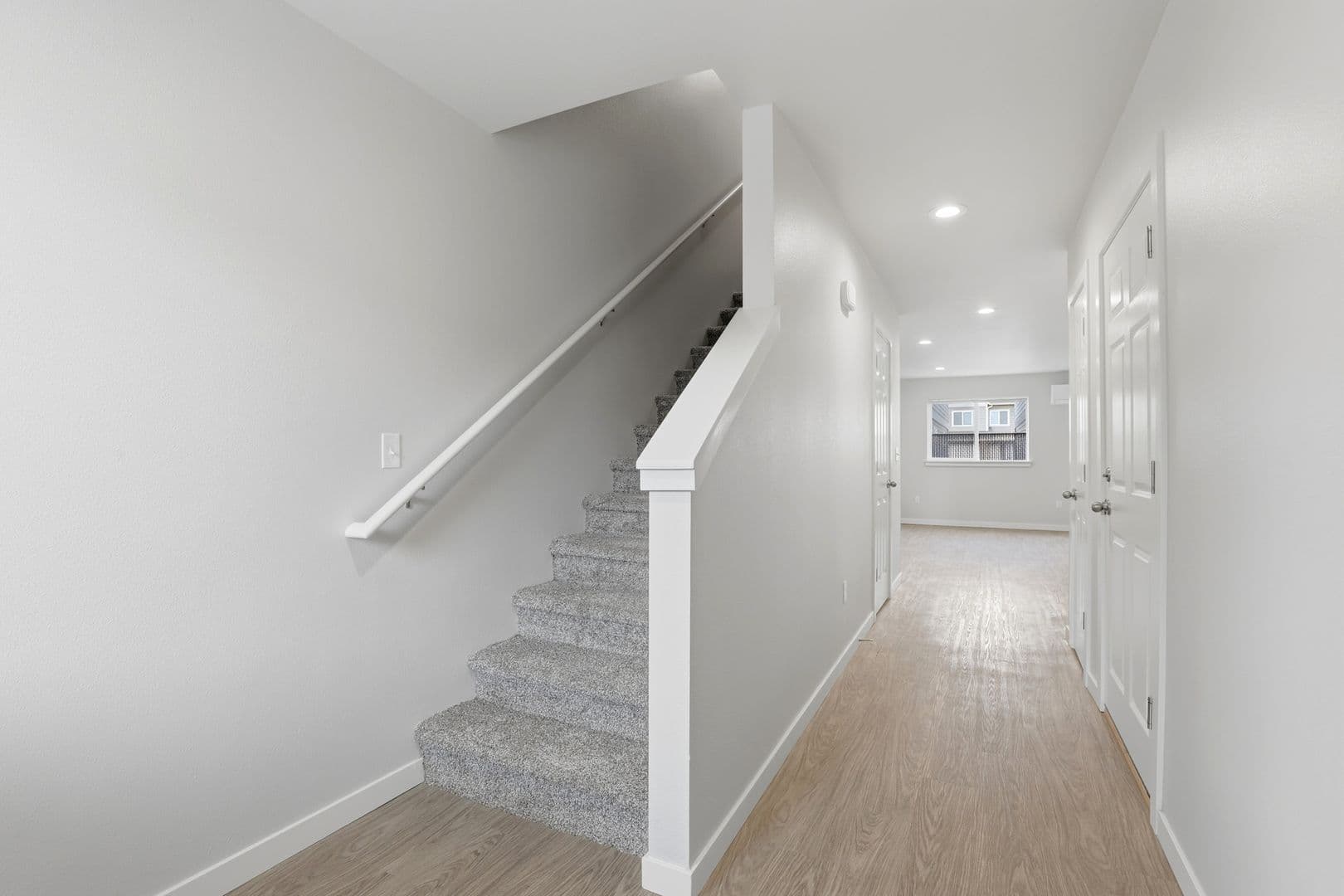Yakima Apartment: 5200 Jazz St.