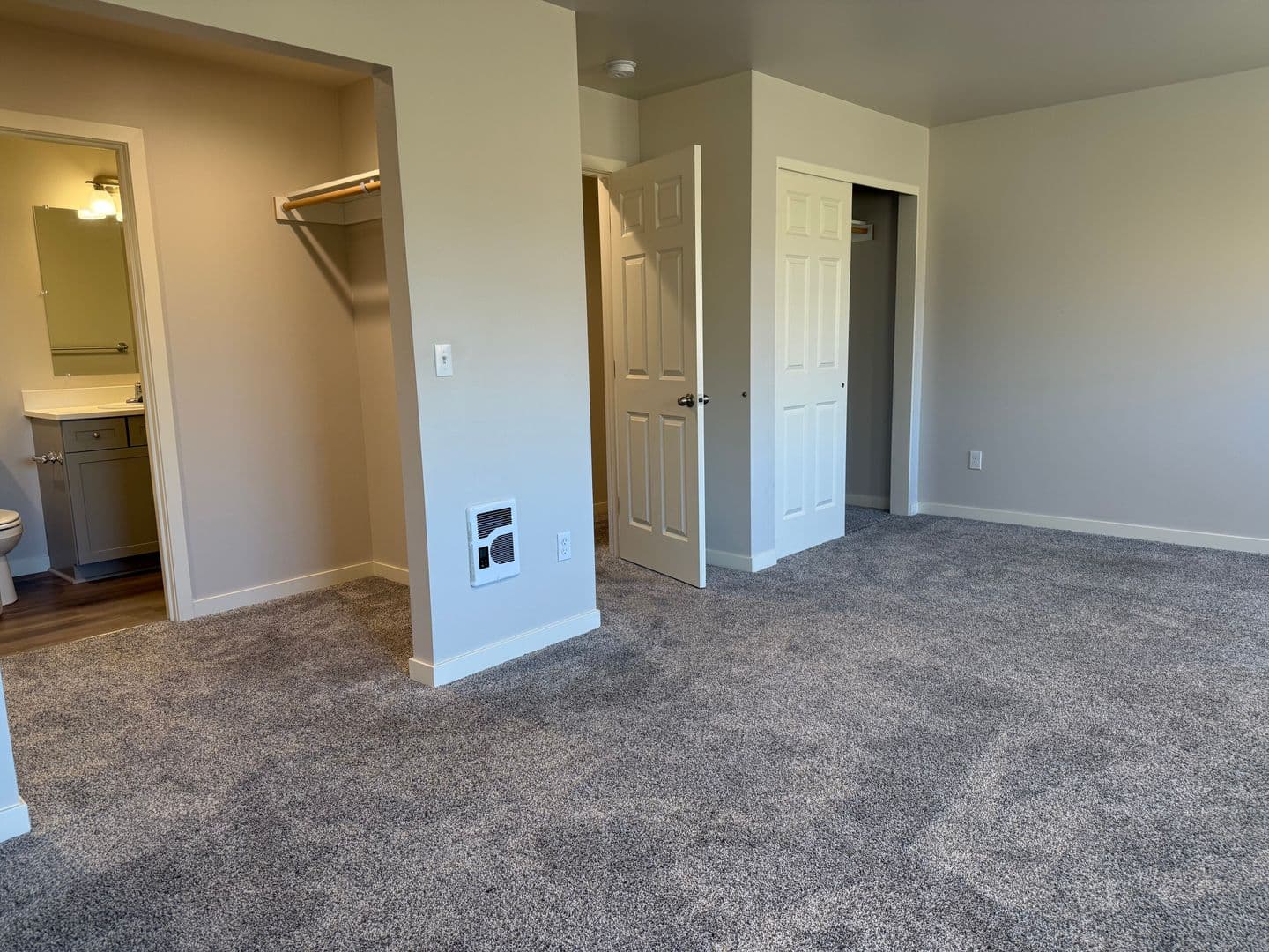 Yakima Townhome: 5300 Smitten Street #3