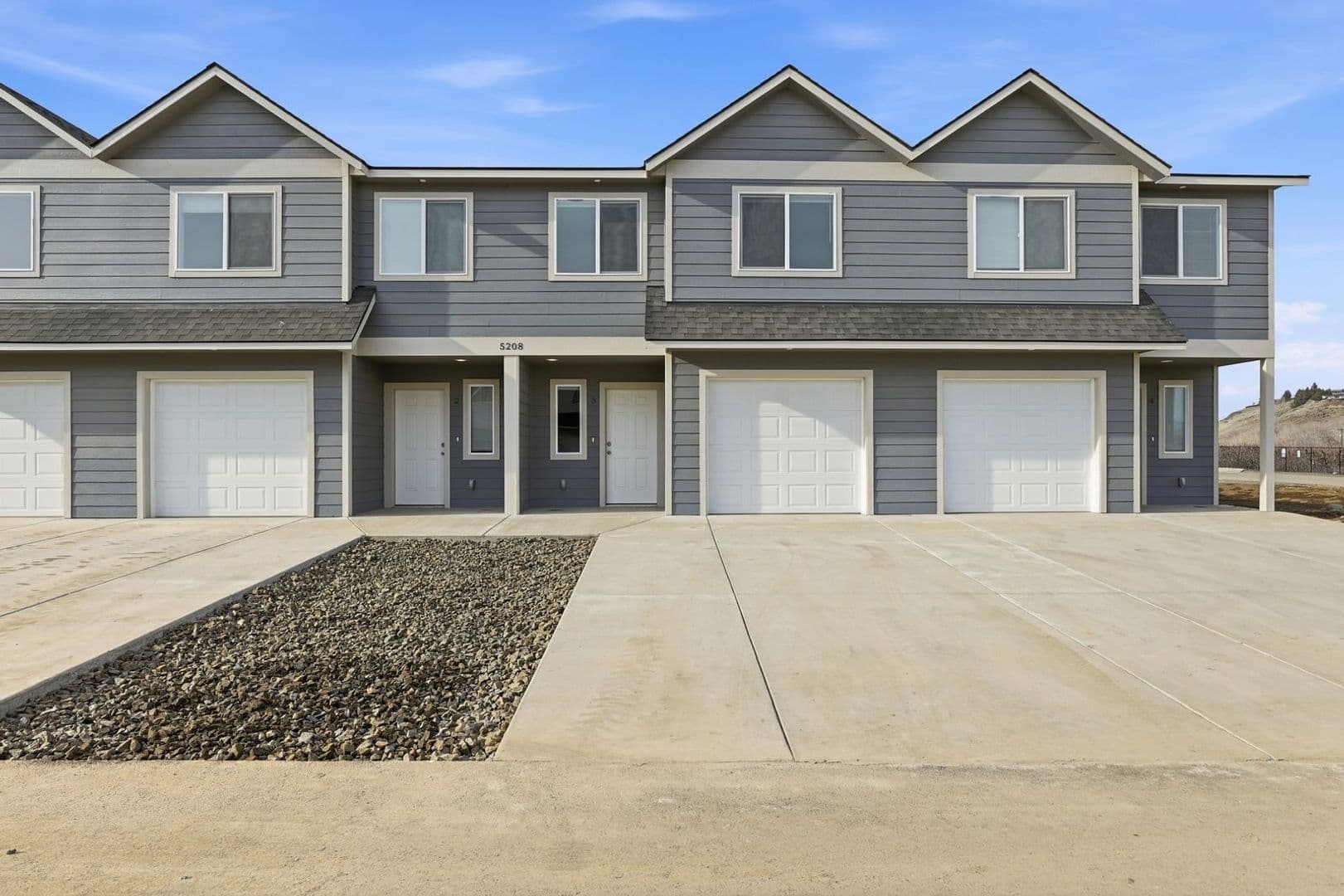 Yakima Apartment: 5200 Jazz St.