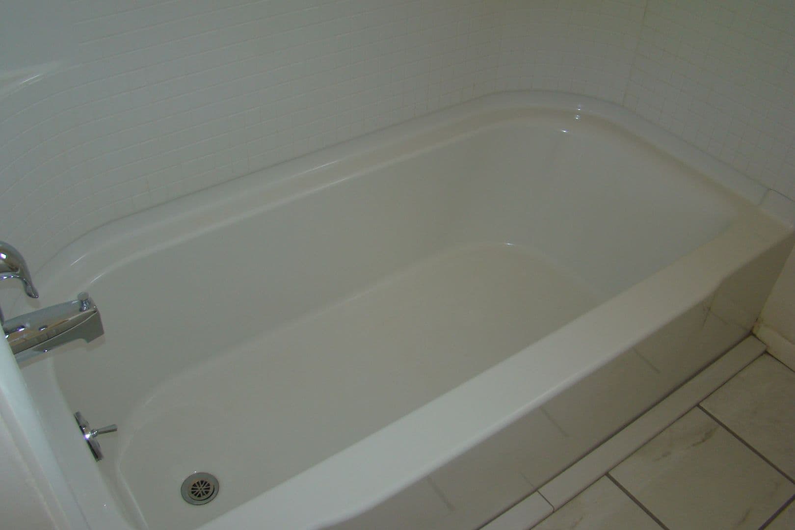 Lompoc House: 515 South I