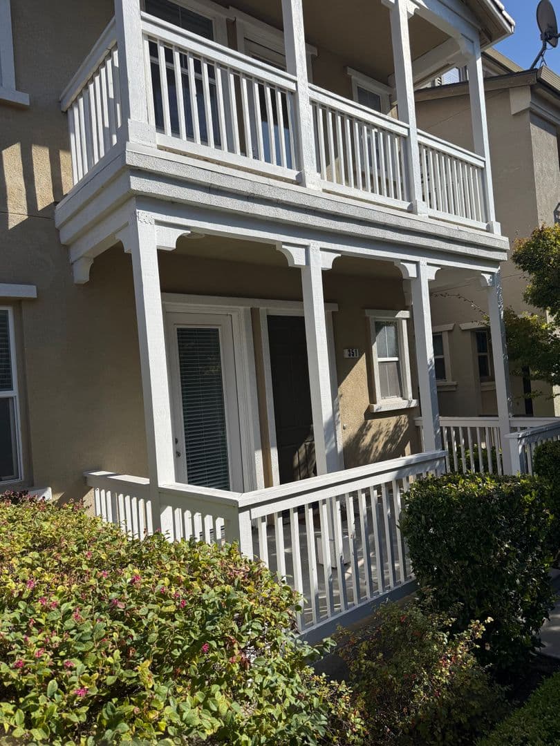 San Jose House: 351 Bella Ridge Ter.