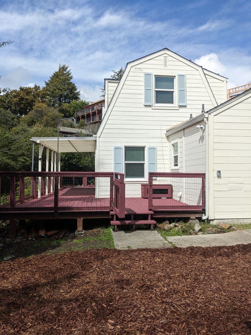 Castro Valley House: 17250 Robey Dr.