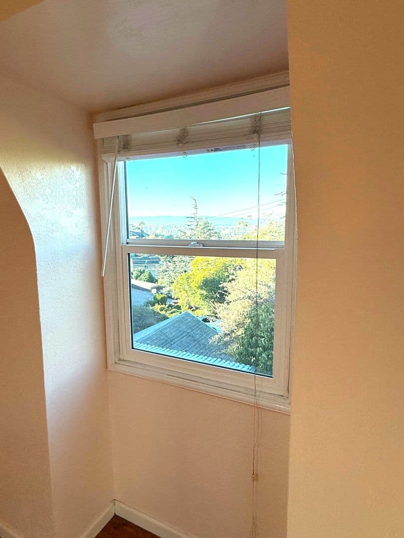 Castro Valley House: 17250 Robey Dr.