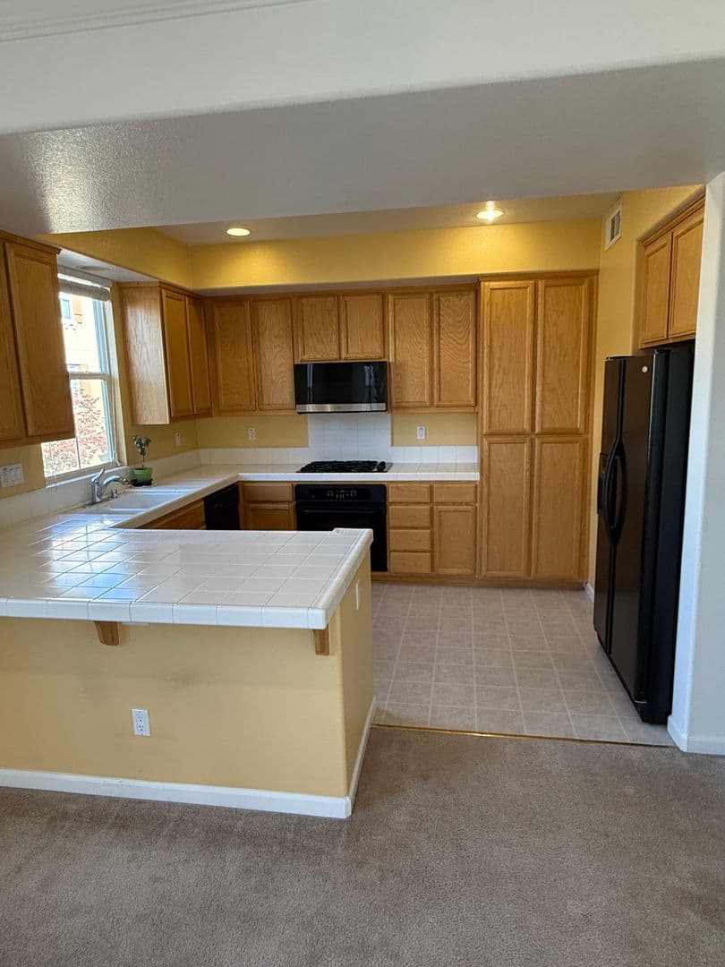 San Jose House: 351 Bella Ridge Ter.