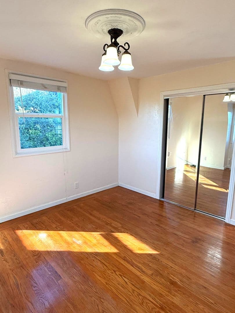 Castro Valley House: 17250 Robey Dr.