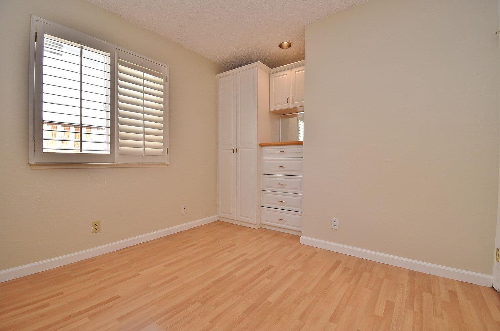 Fremont House: 38975 Godfrey Pl.