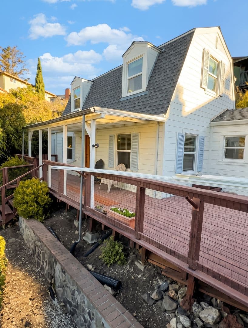 Castro Valley House: 17250 Robey Dr.