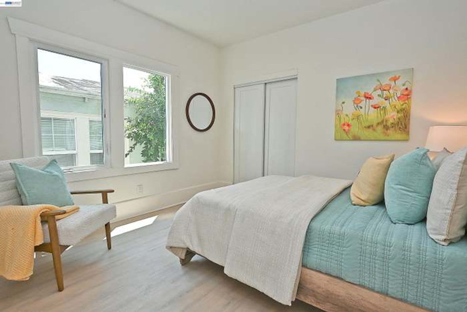 Oakland House: 3914 Agua Vista St.