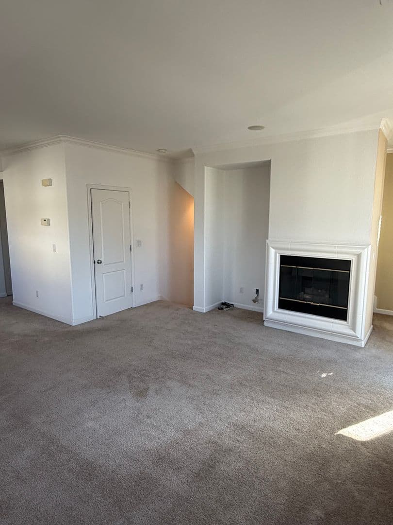 San Jose House: 351 Bella Ridge Ter.