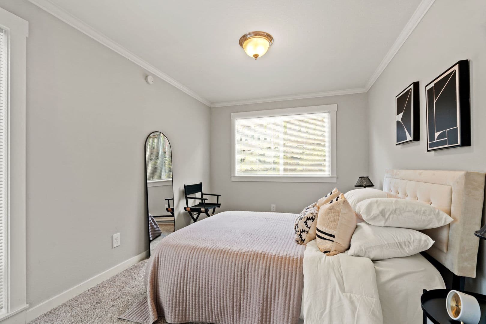 Seattle Condo: 3626 14th Avenue West
